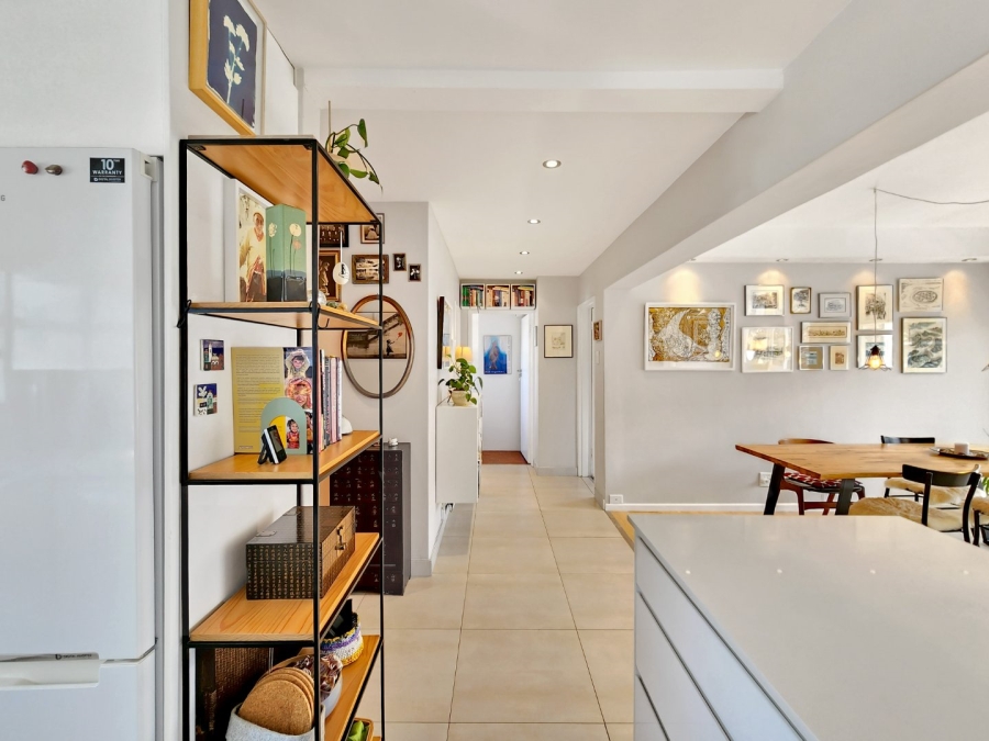 2 Bedroom Property for Sale in Sea Point Western Cape